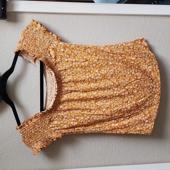 Self Esteem Top in Small - Picture 1 of 3